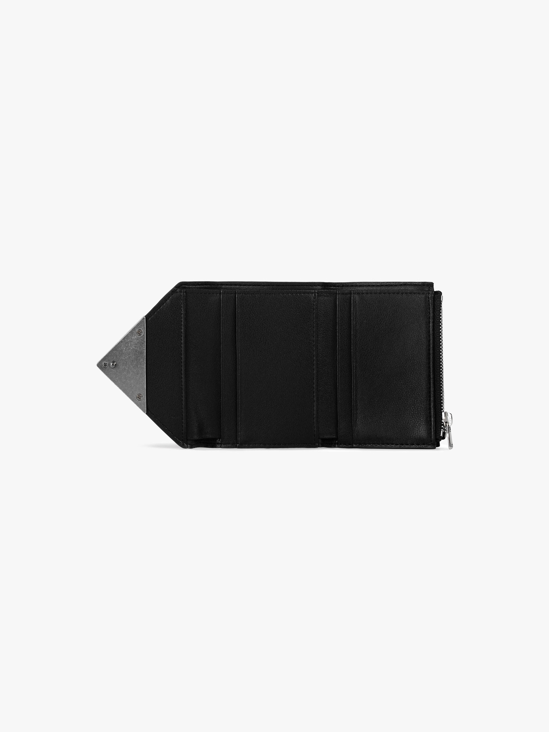 image_69002872-DE5A-4EA2-A4B9-8325D71E1A5C_1758611687