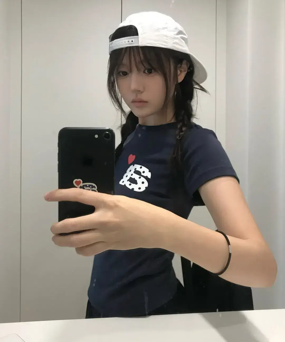 f5880b2b225140af9fcc04700ba207c7