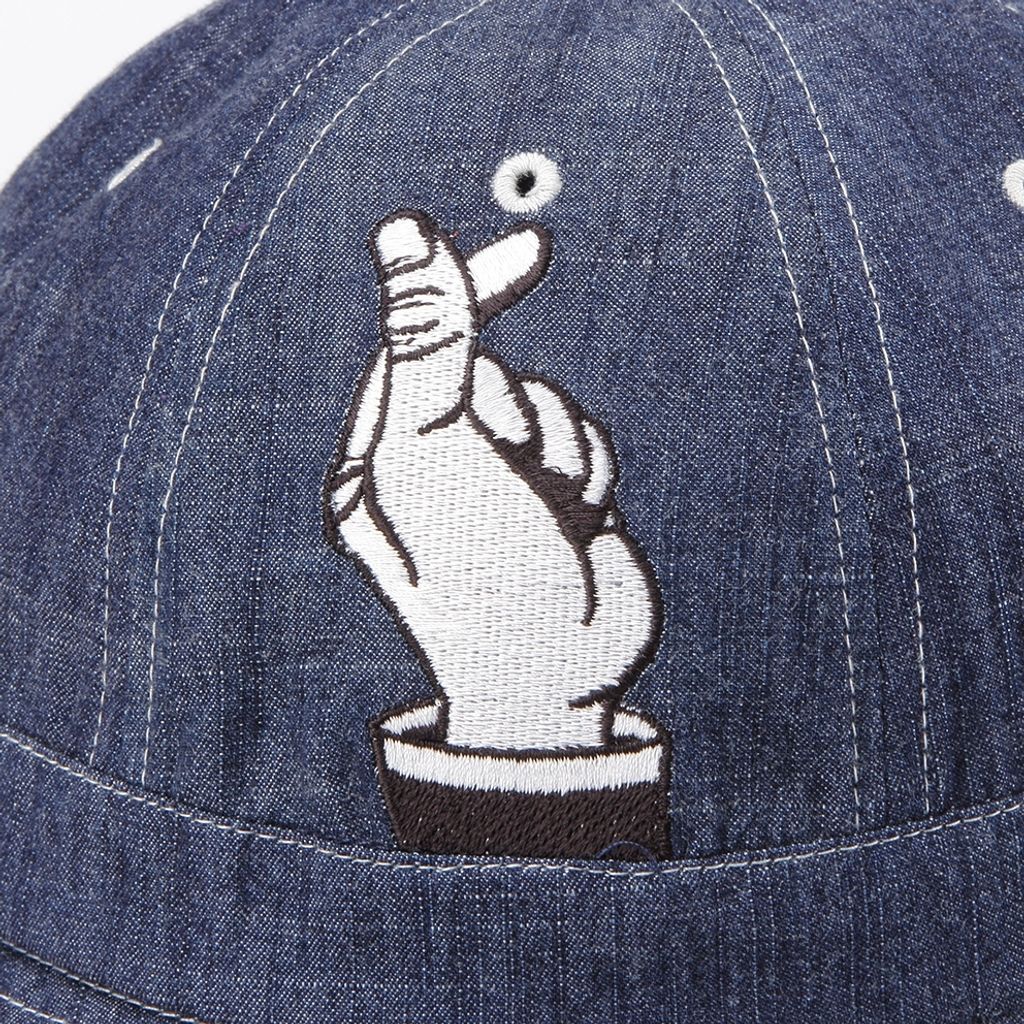 tw-11134207-7rbke-maax18y74d5e52