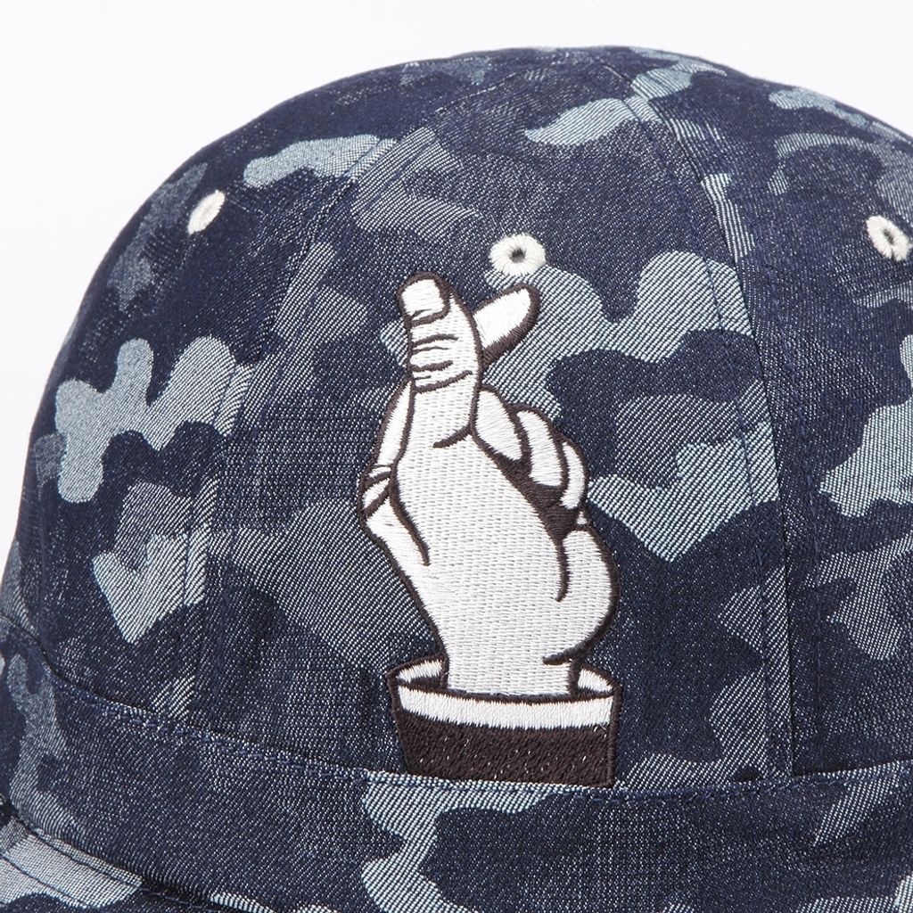 tw-11134207-7rbk1-maazcfz8ap0w7b