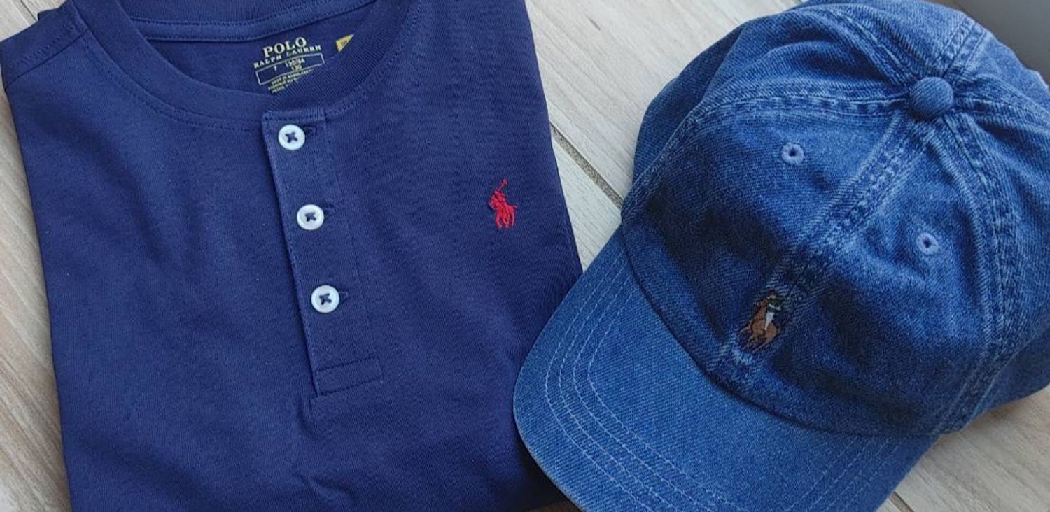Follow LA  | IN STOCK