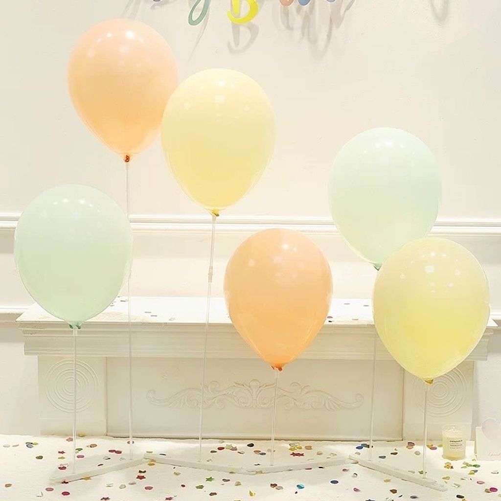 tw-11134207-7rasg-m2xen6re85us7c