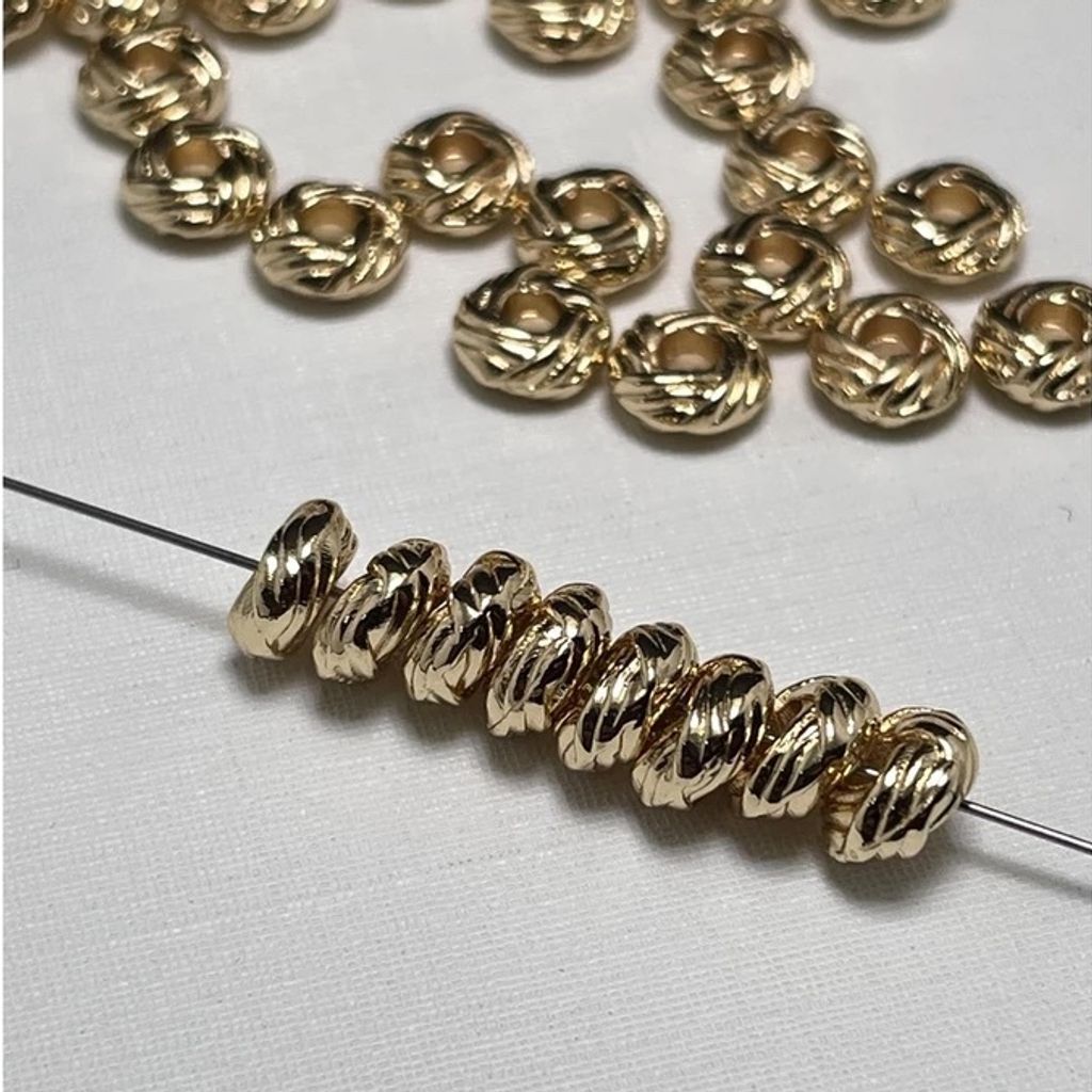 tw-11134207-81ztg-mj7yjokxik9031