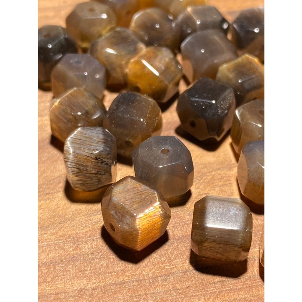 tw-11134207-820l4-mmvi5zl1kc8w72