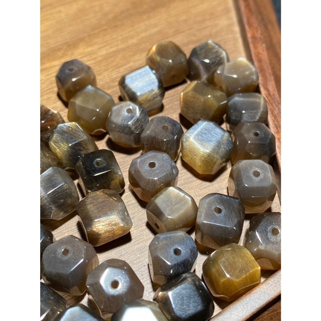 tw-11134207-820lb-mmvi5zl0s8w28c