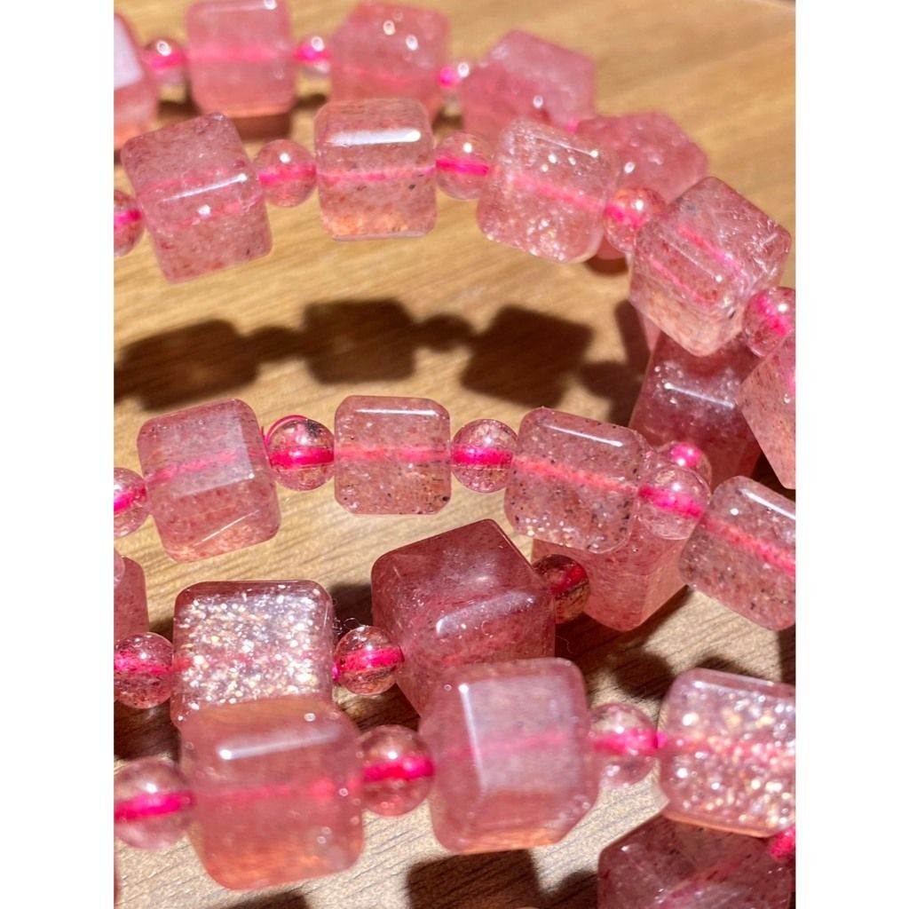 tw-11134207-820la-mmk1nycm0uf796