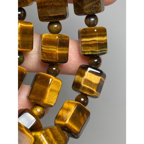 tw-11134207-820l6-ml4qiuf2qe4vd2