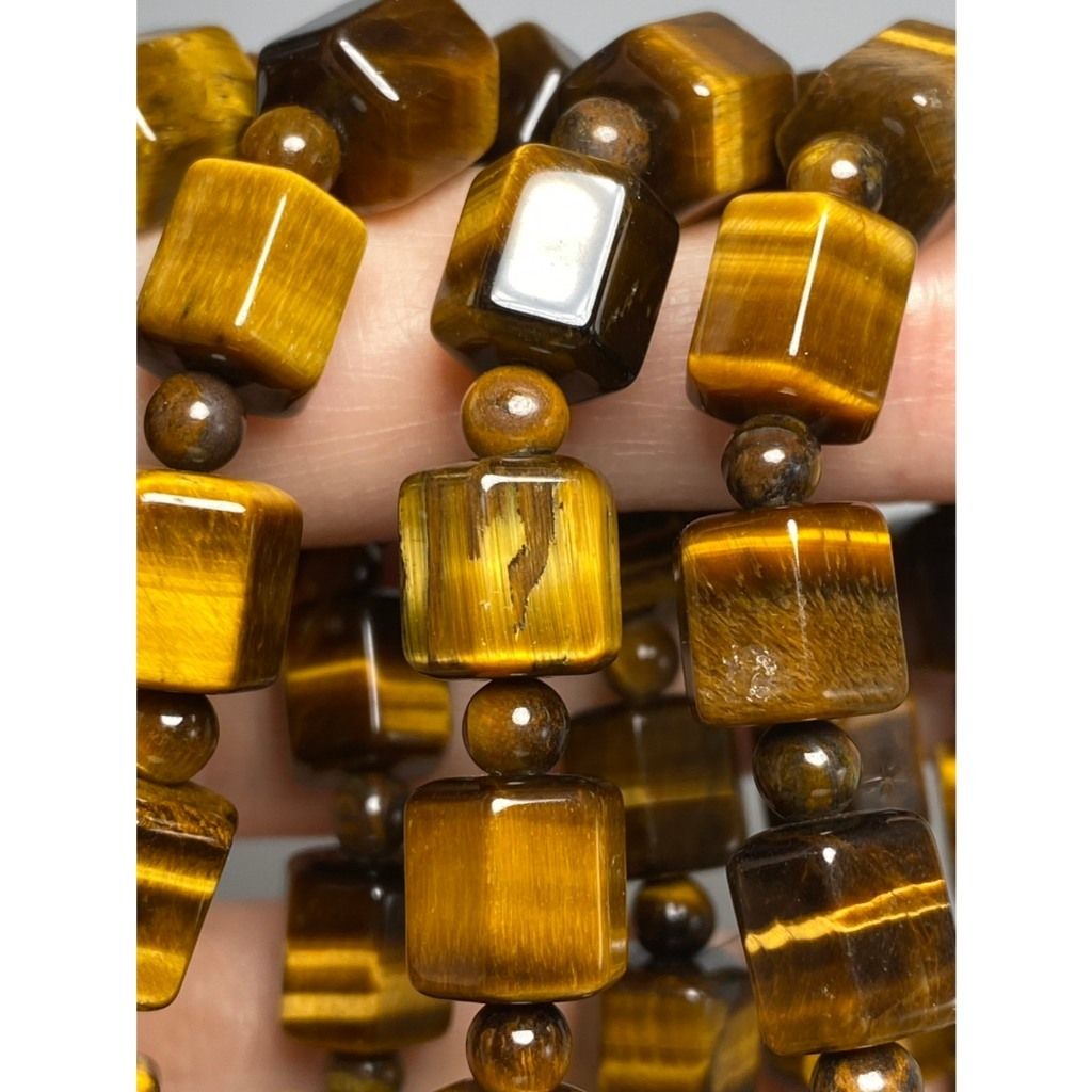 tw-11134207-820ld-ml4qiuet7nkb29