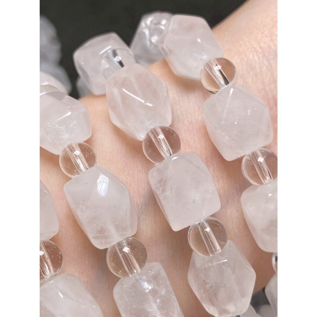 tw-11134207-81ztn-mhuacm3gj5s28c