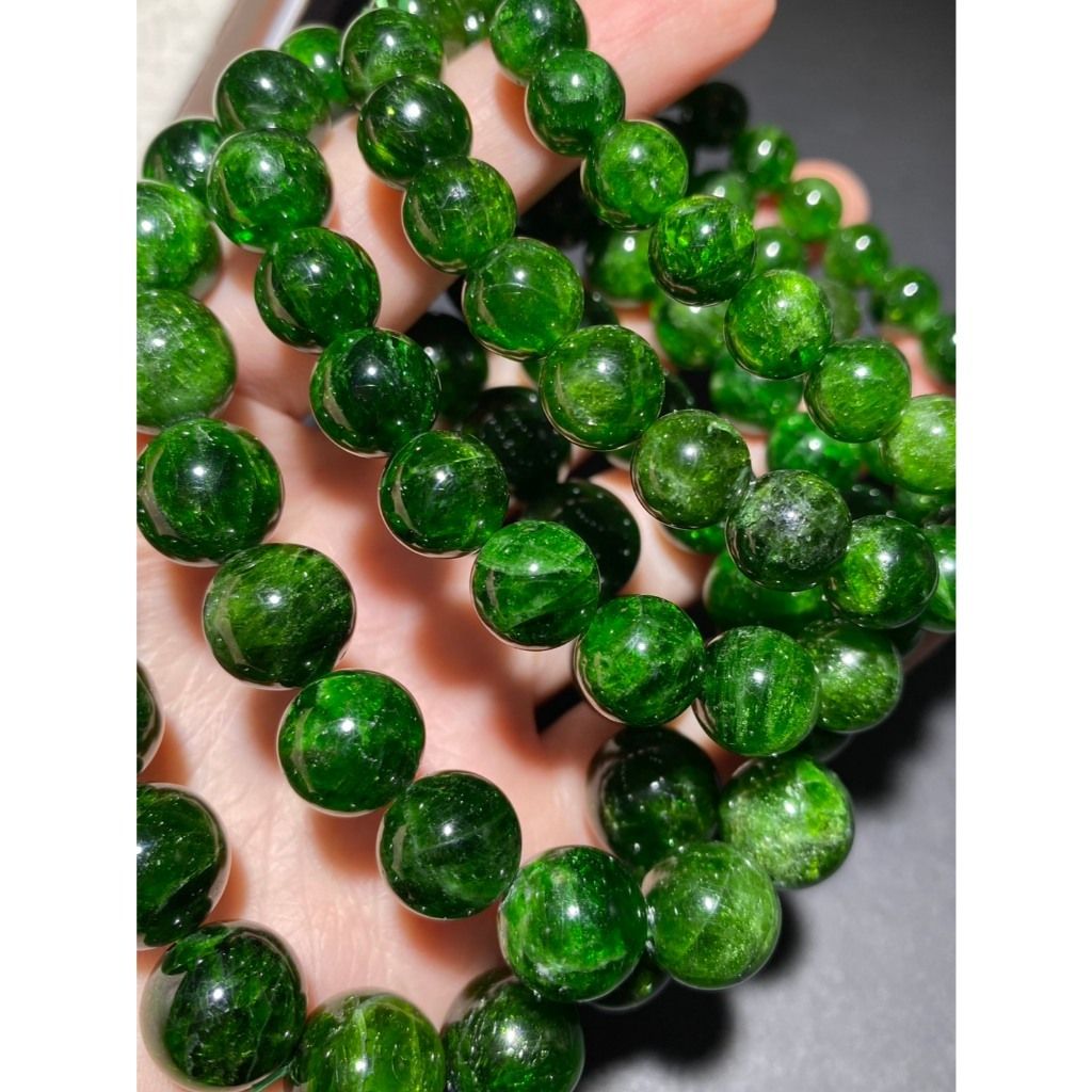 tw-11134207-820lh-mm1hkcb3394z74