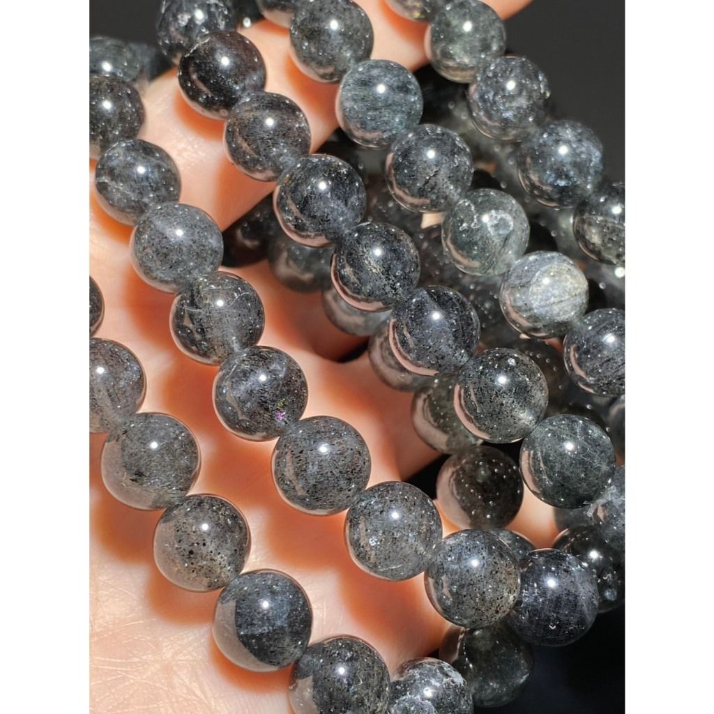 tw-11134207-820lf-mmh6jpqb8mq02d