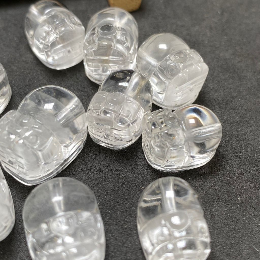 tw-11134207-820la-mlobq9us9zidff