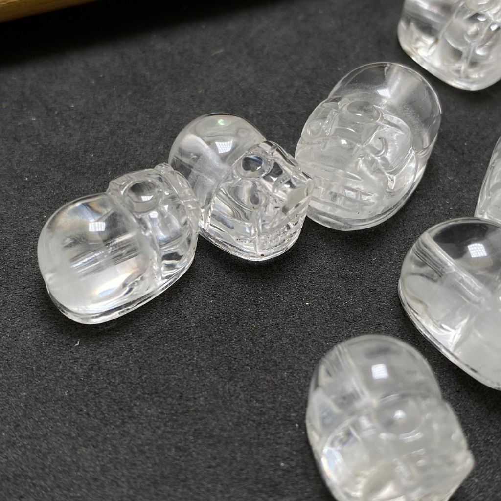 tw-11134207-820l9-mlobq9uzgg0355