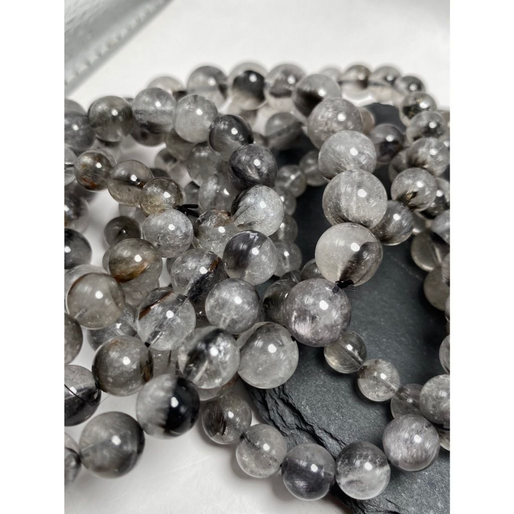 tw-11134207-7r98s-lvlml2fyue3z2d