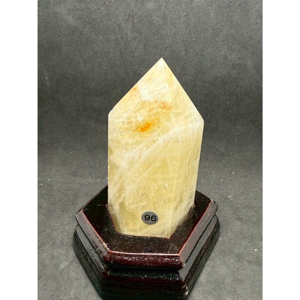 tw-11134207-7ra0s-mc1trhb4q7vm00