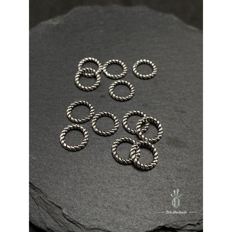 tw-11134211-7rase-m2v2pnbu66p7f5