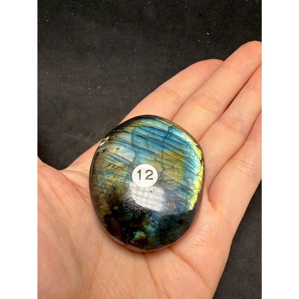 tw-11134207-7ra0r-mcadmmk4f88h3c