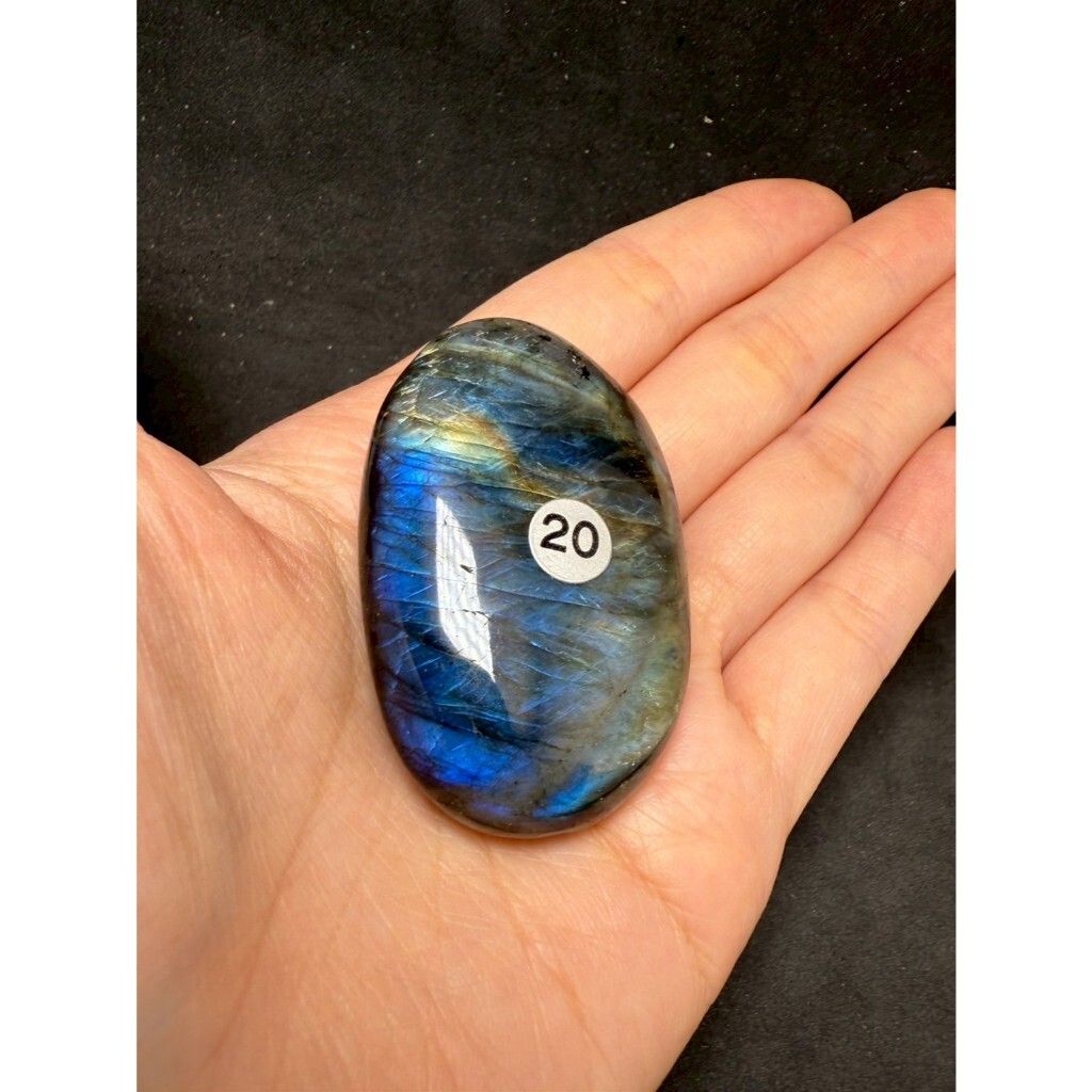 tw-11134207-7ra0t-mcadmusgdkz5f3