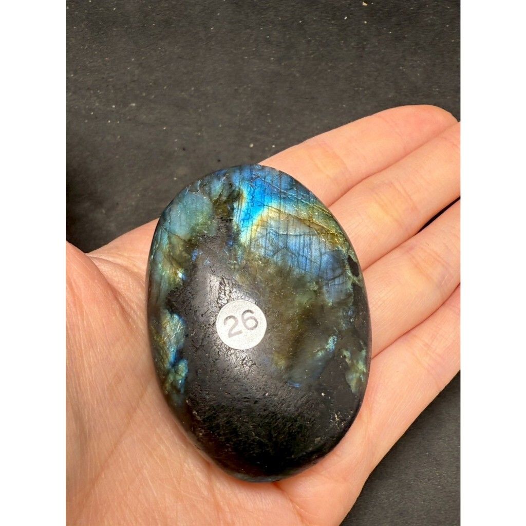 tw-11134207-7ra0o-mcadn59j36nlc1