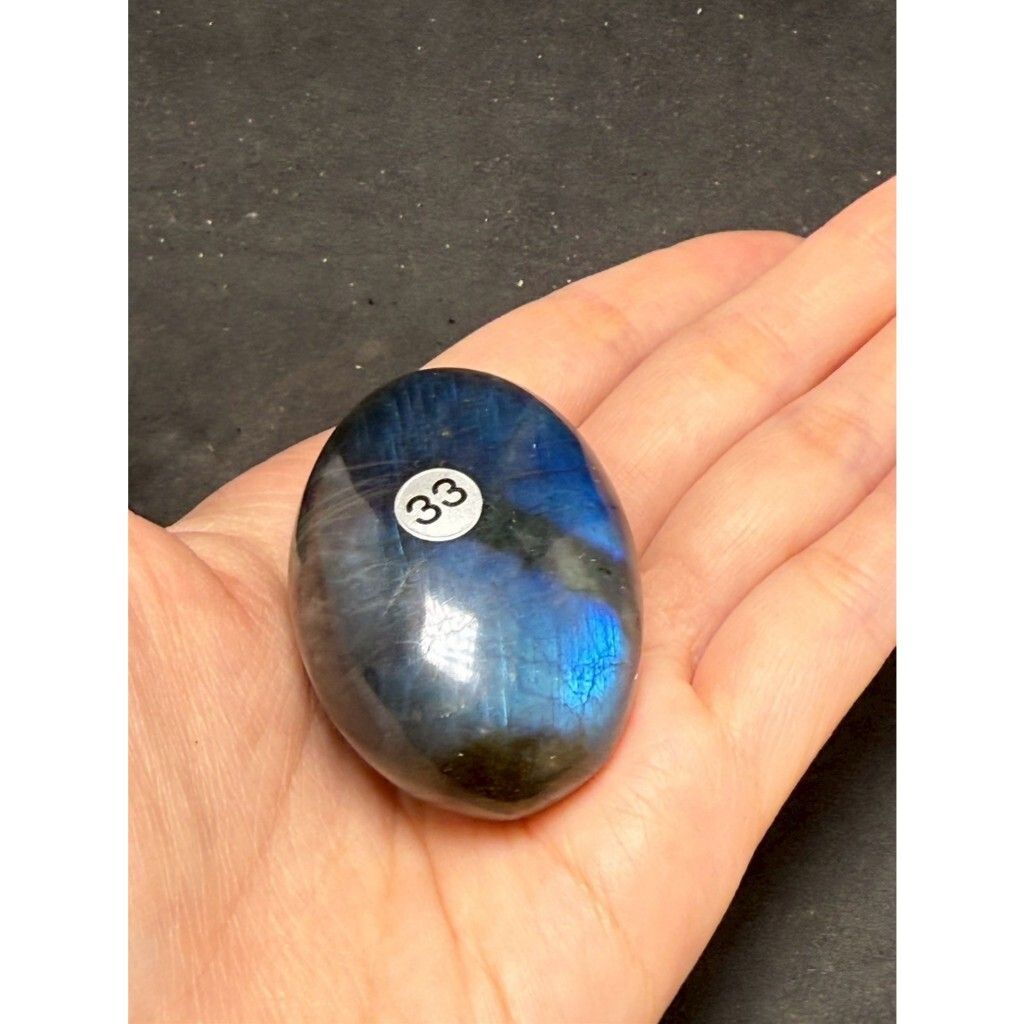 tw-11134207-7ra0s-mcadnlkd70j595