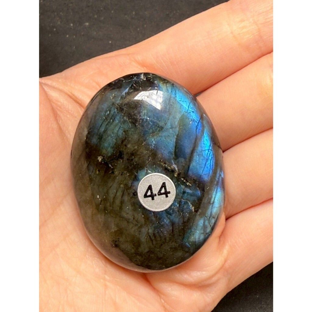 tw-11134207-7ra0l-mcado2kqavta56