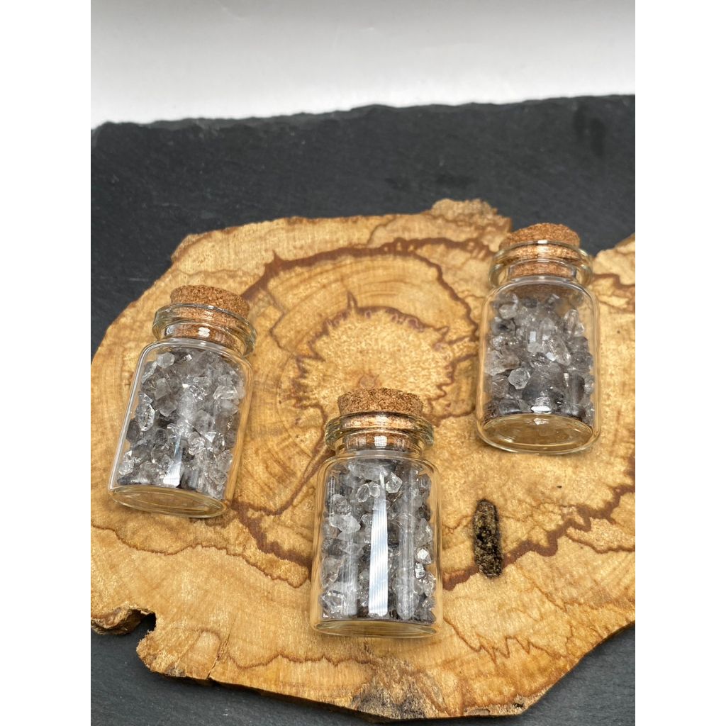 tw-11134207-7qukx-liwtv3dhny5w5d