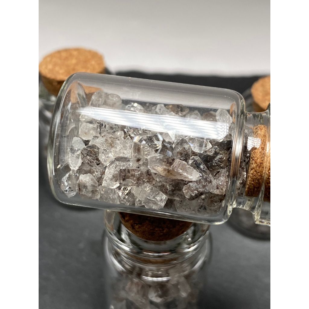 tw-11134207-7qul3-liwtv3dhqras2d