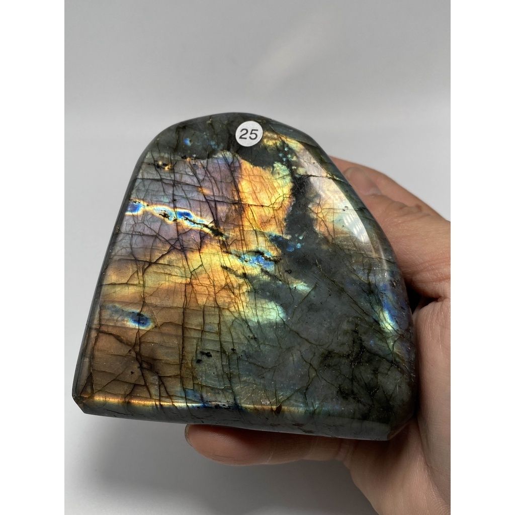 sg-11134201-22110-nkrw8zqfrijvb5