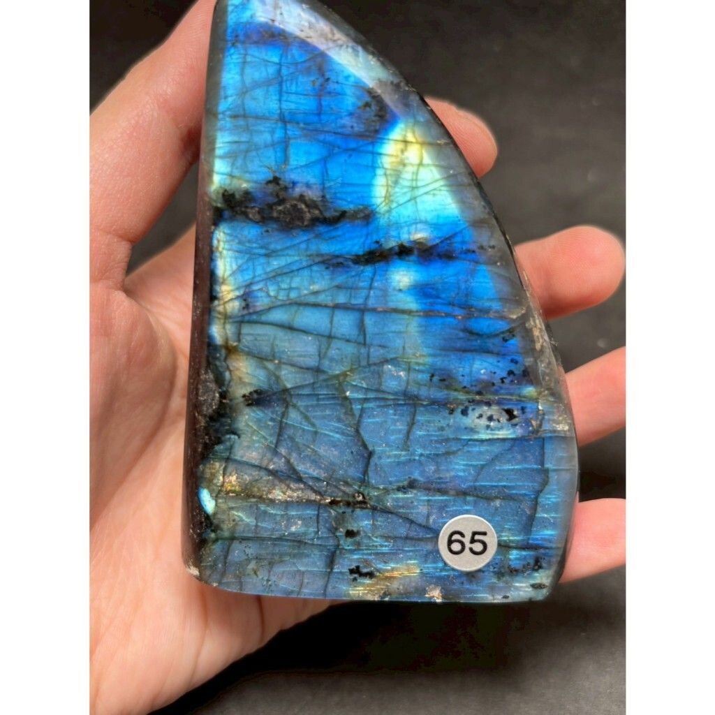 tw-11134207-7ra0p-mb7wv2cugaye4c