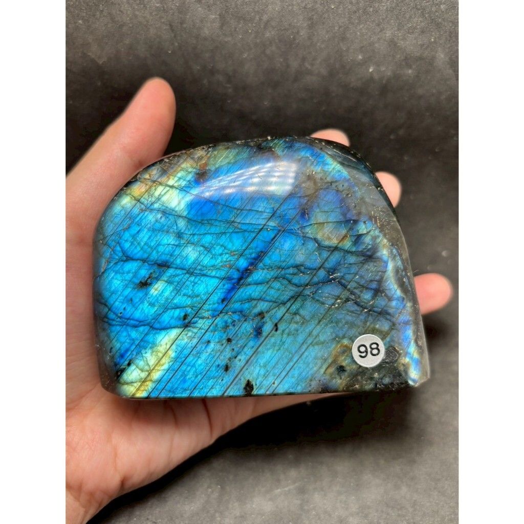 tw-11134207-7ra0g-mb7wve3p9ibd1d