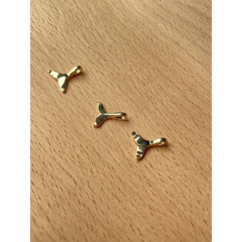 6877aed2d425cf75271e832f215e2460