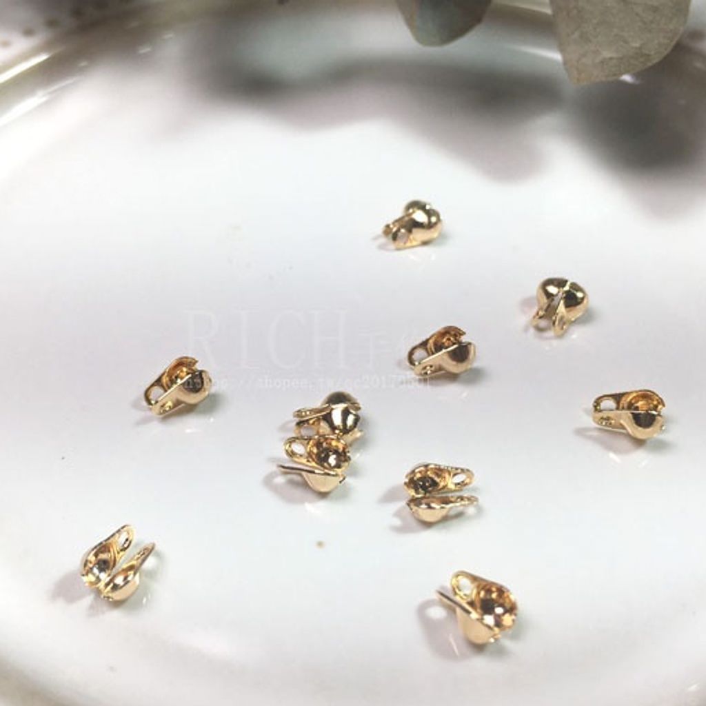 tw-11134207-7qul4-lg24w2l4yzoqbc