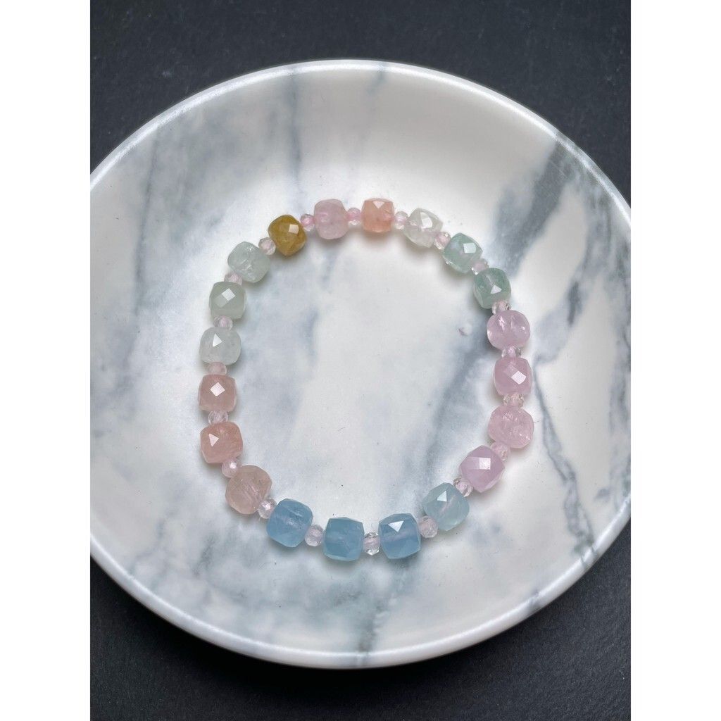 2094444d7d7c7d1a0db126cf1ba15280