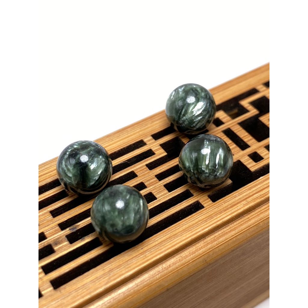 tw-11134207-7quky-liy6r53xk1is8a