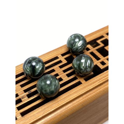 tw-11134207-7quky-liy6r53xk1is8a