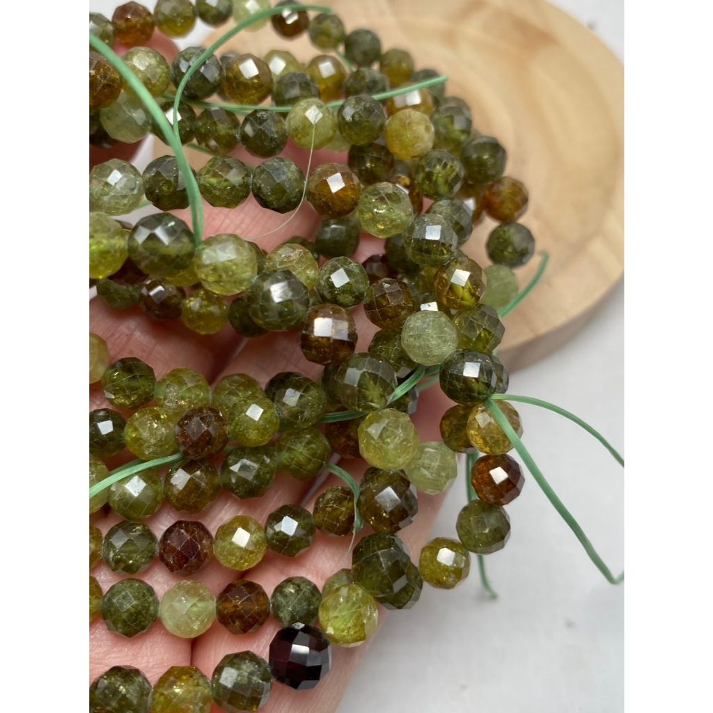 tw-11134207-7rbkb-m7c4ar3r5i2i27