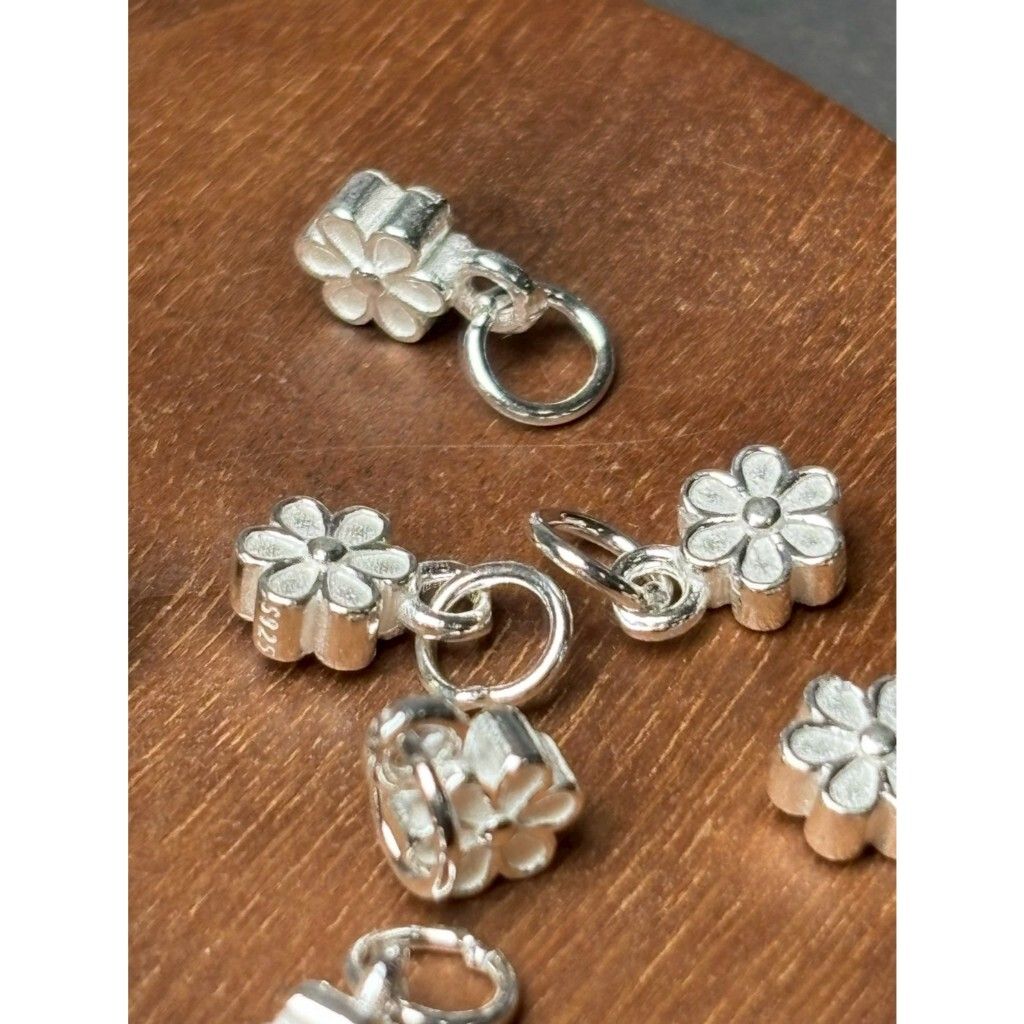 tw-11134207-7rbk0-m7vzdixllgn9c6