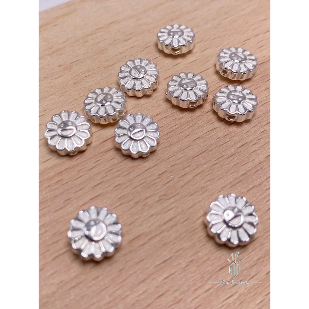 tw-11134211-7rasj-m2v2pnbun1ij4a