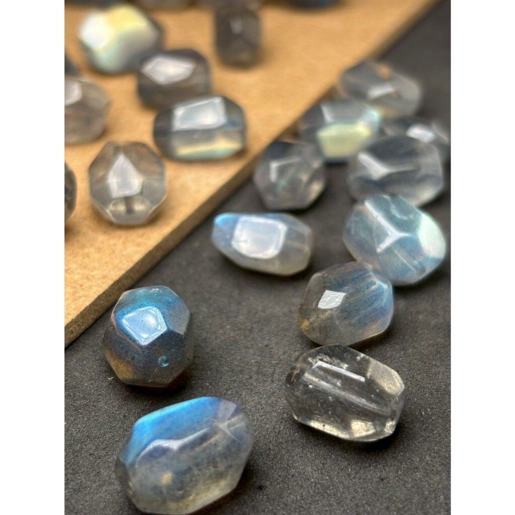 tw-11134207-7rbk4-m7vwqld4u1nr1f