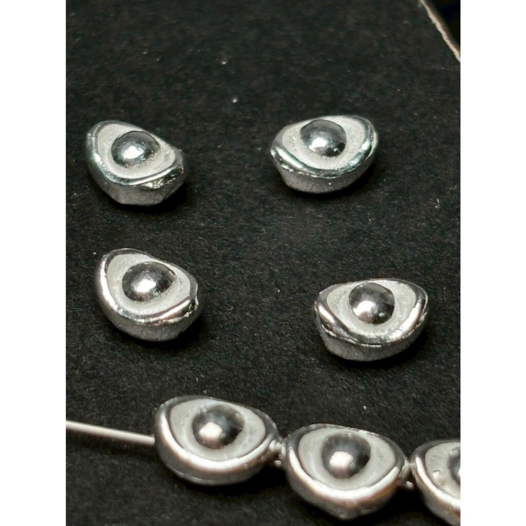 tw-11134207-7rbk9-m7vzo4gn9y3rbd