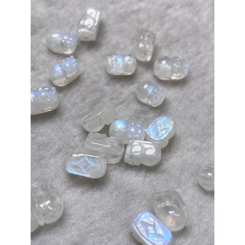 tw-11134207-7qul1-lg0fx2mz95wq0e