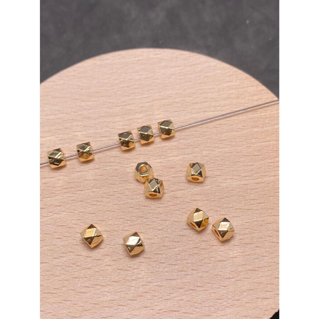 tw-11134207-7r98y-m02iuivef2dv44