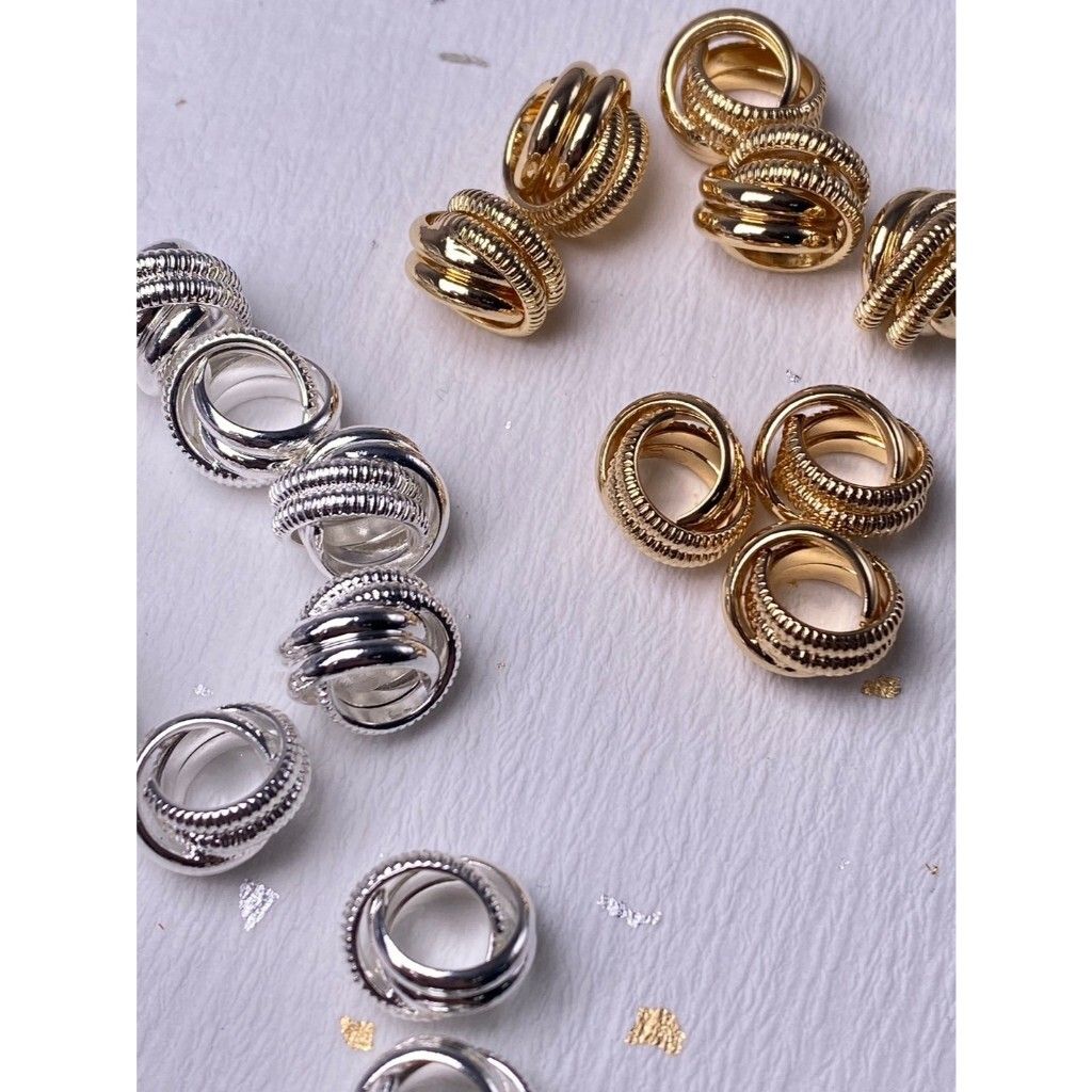 tw-11134207-7ras9-m4jpfbdbfxzp0e