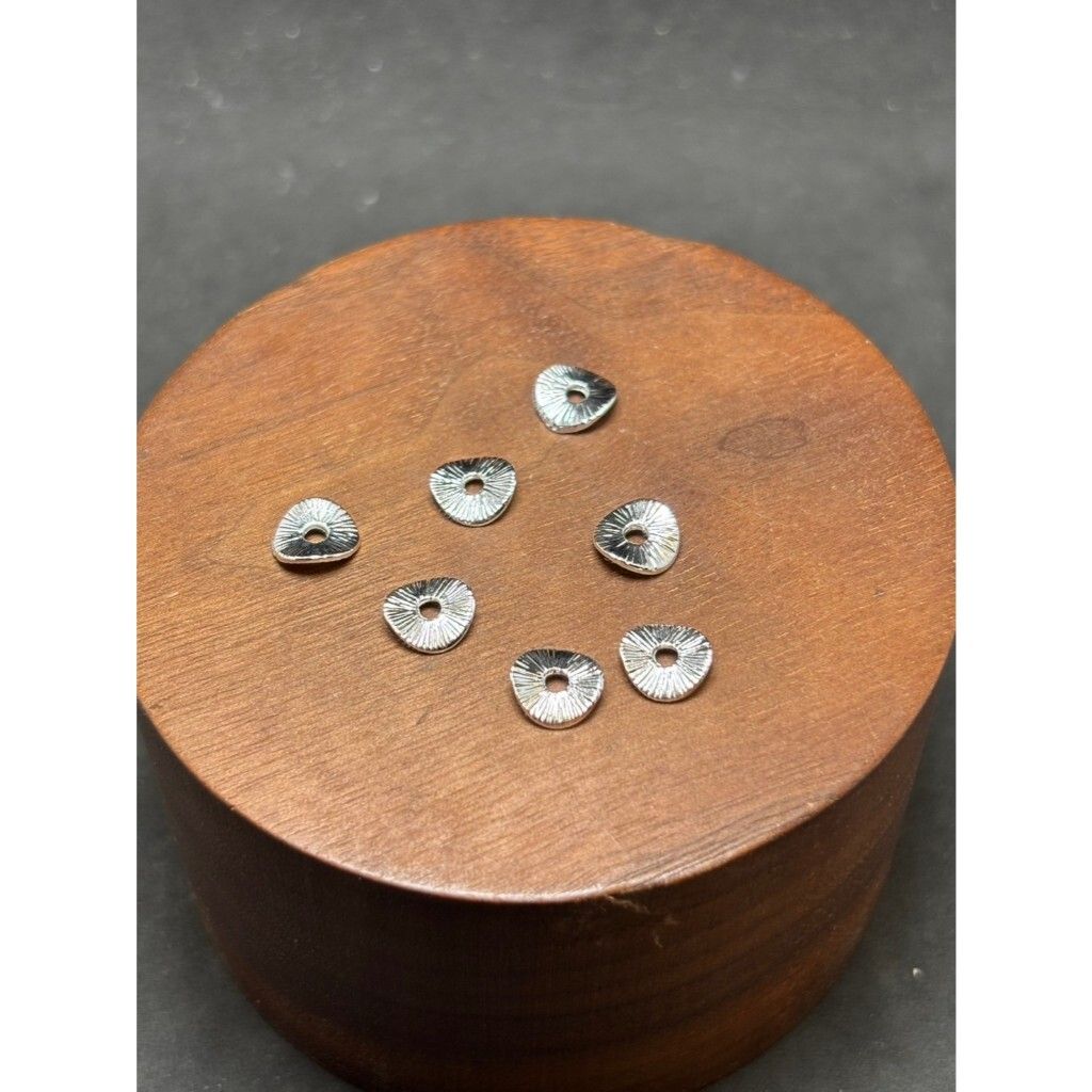 tw-11134207-7rasg-m0mqs07cp9eba8