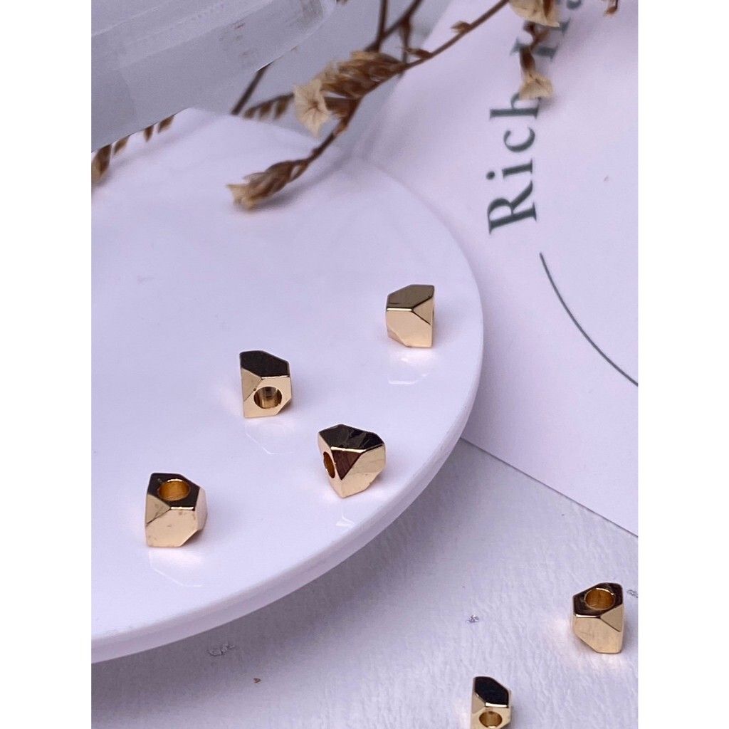 tw-11134207-7rasf-m3cw2y6rlw0n07