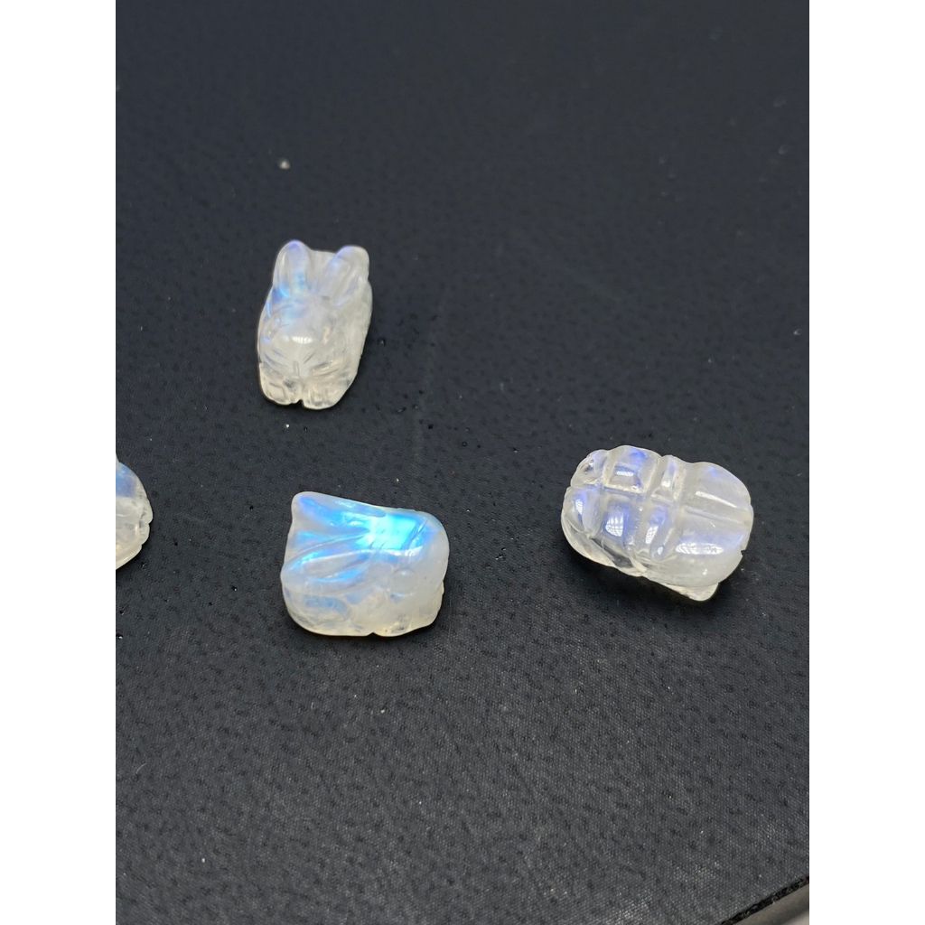 tw-11134207-23030-56mwb229e9nv2f