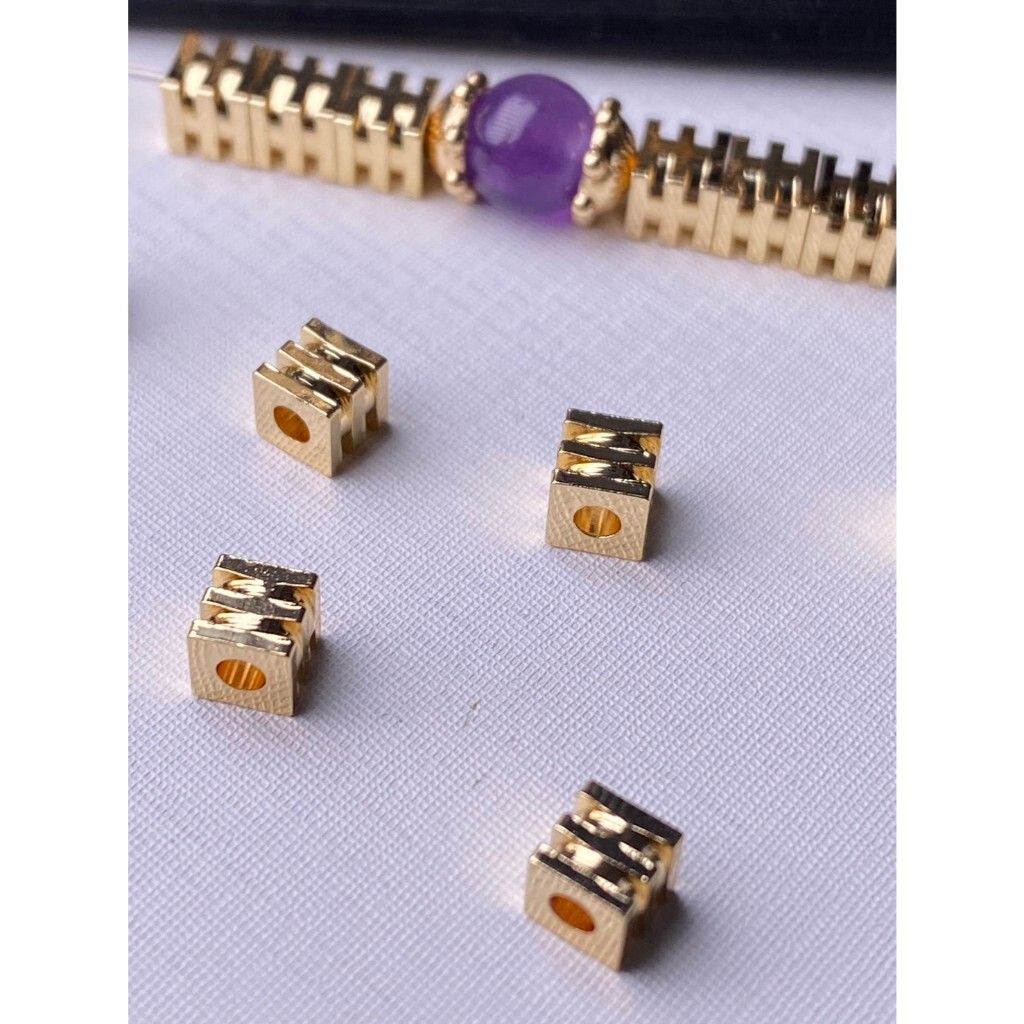 tw-11134207-7rasb-m4a5ds2bt87497