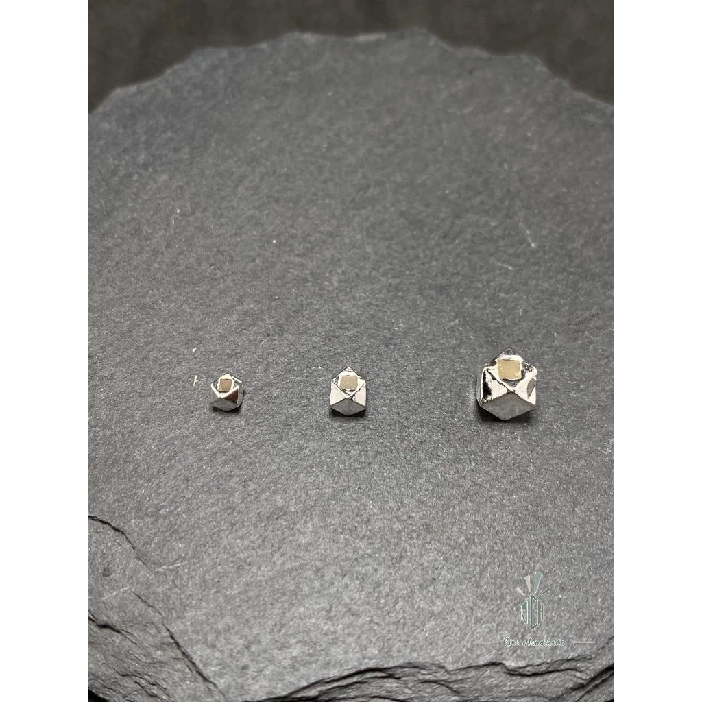 tw-11134211-7rasi-m2v2pnbuaeej62