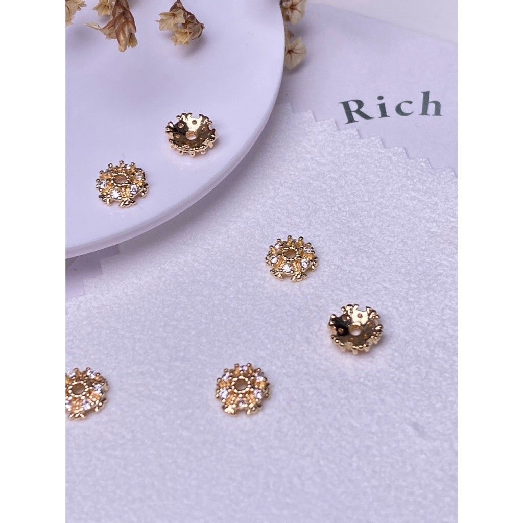 tw-11134207-7rasc-m2vs0j1l6zd7e9