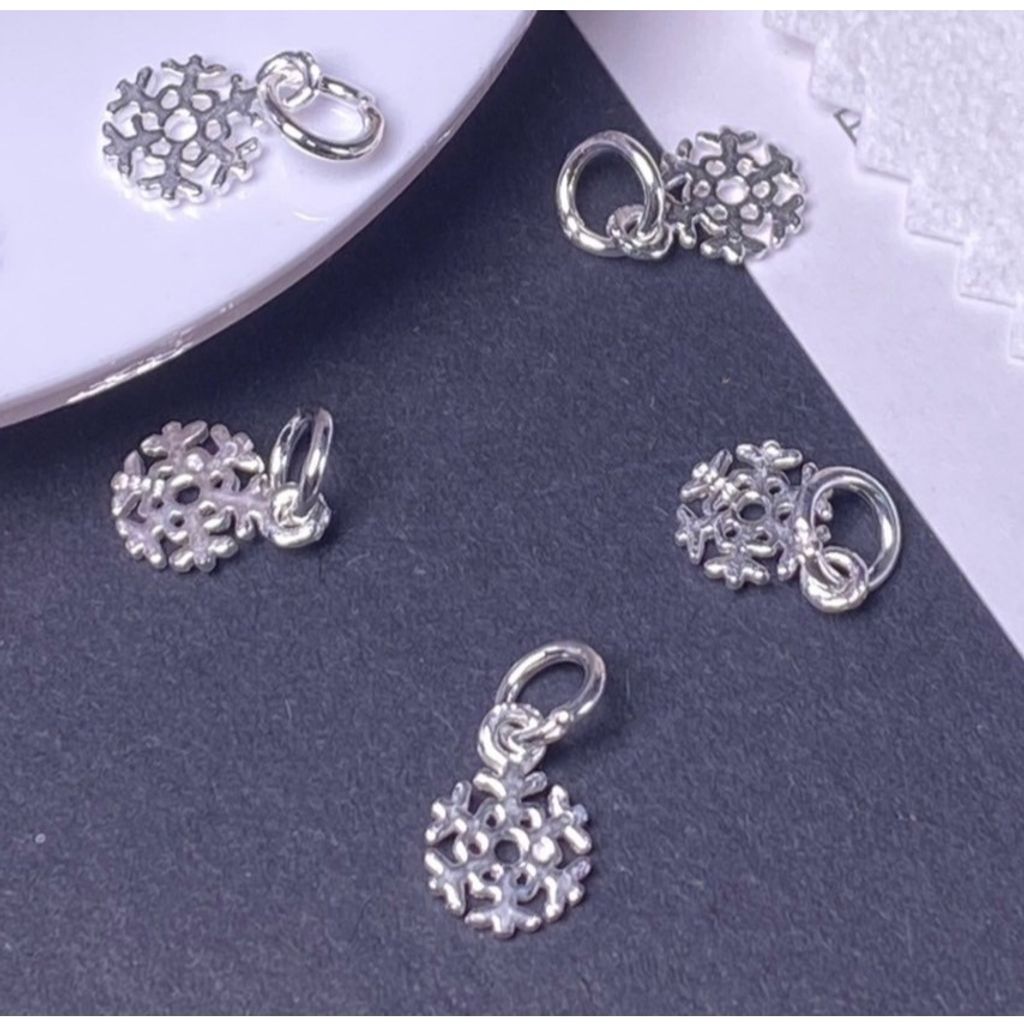 tw-11134207-7rasc-m2um09khp763a1